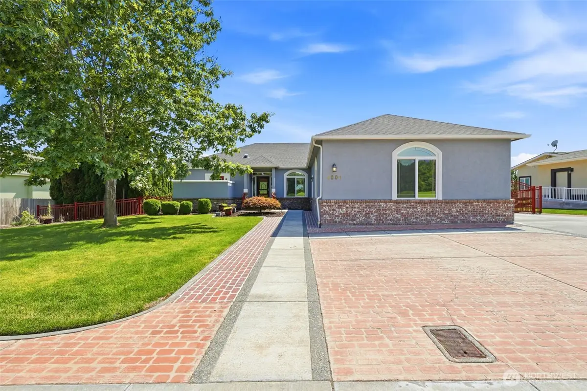 4004 Desert Plateau, Pasco, WA 99301 - #1