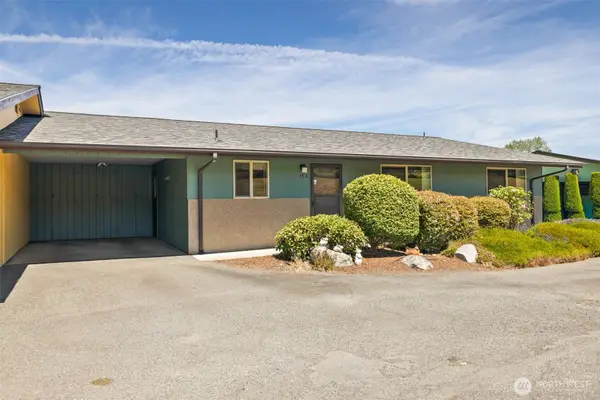 1301 S 3rd Avenue #15A, Sequim, WA 98382