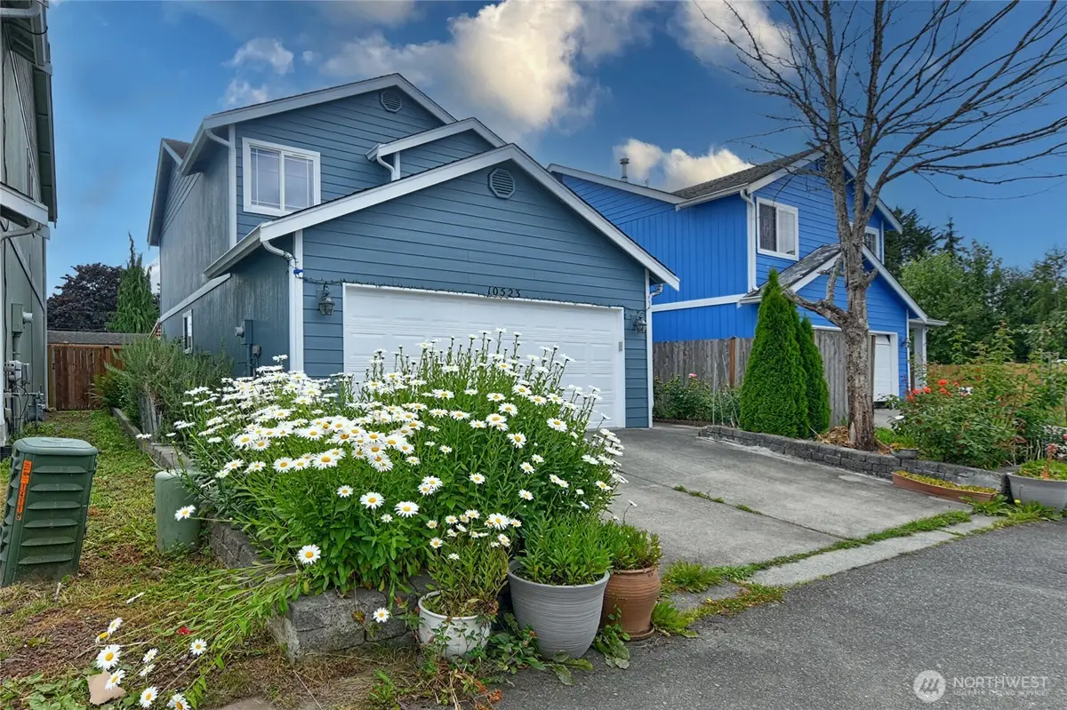 10523 7th Avenue W #8, Everett, WA 98204 - #1