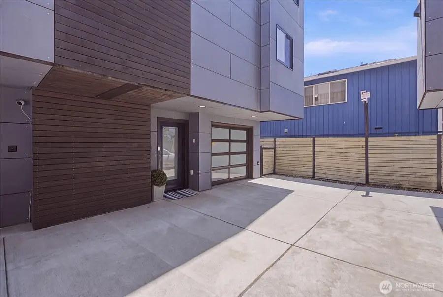 6714 Mary Avenue Nw #A, Seattle, WA 98117 - #2
