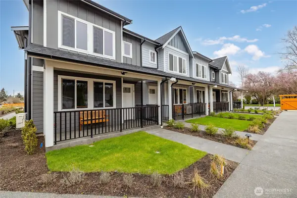 1515 N Waugh Road #D, Mount Vernon, WA 98273