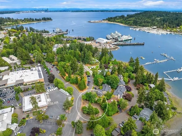 240 Shannon Drive Se #Lot 7, Bainbridge Island, WA 98110