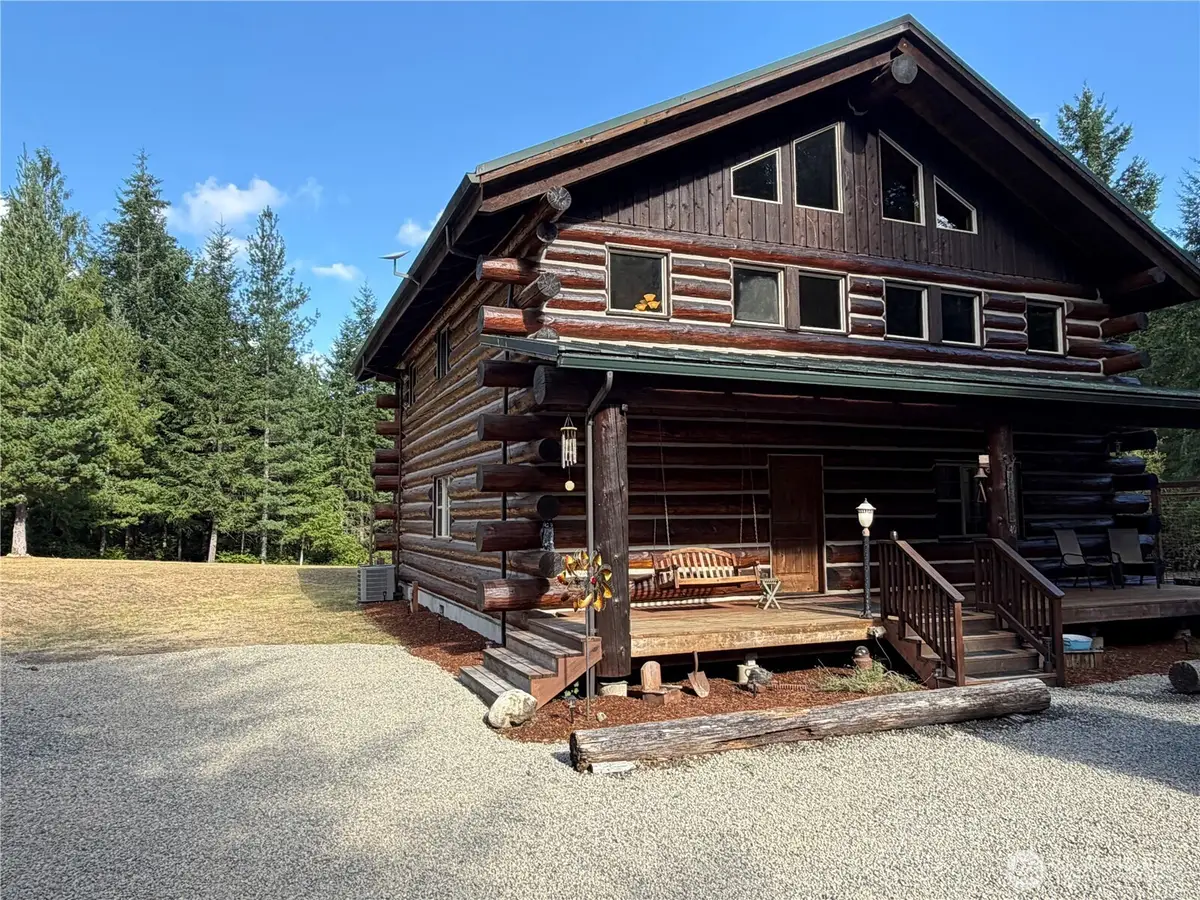 40 E Seahawks Way, Belfair, WA 98528 - #1