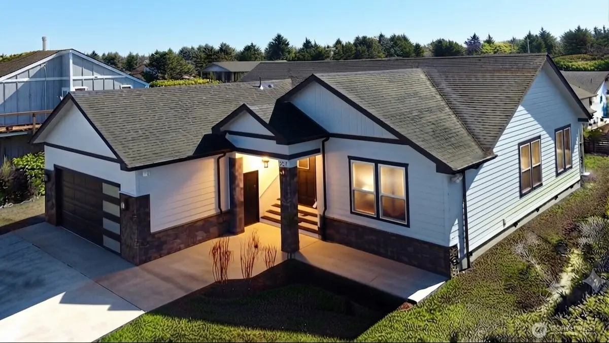 552 Sand Dune Avenue Sw, Ocean Shores, WA 98569 - #1