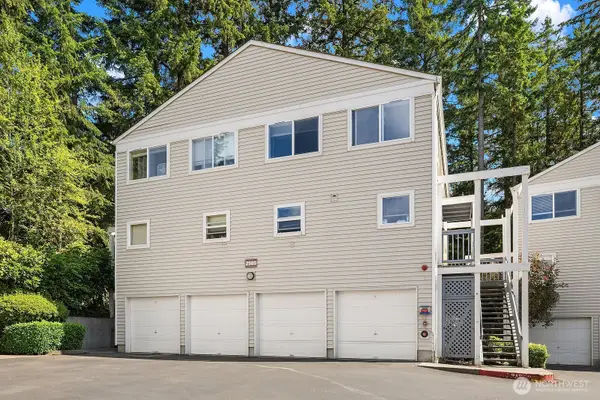 2989 142nd Place Se #3, Bellevue, WA 98007