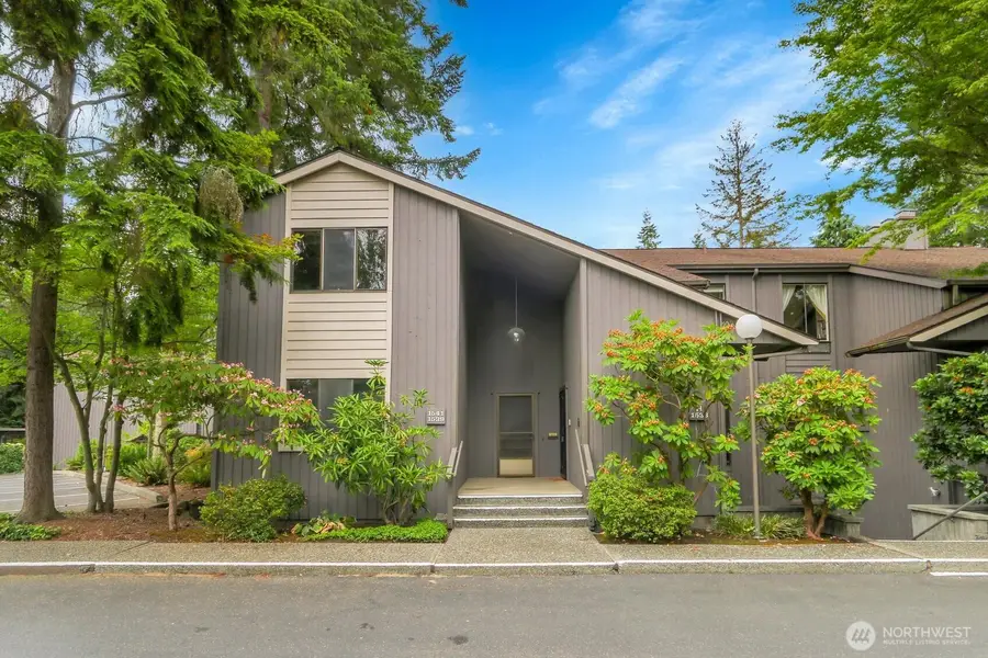1541 NE 143rd Street #H5, Seattle, WA 98125 - #2