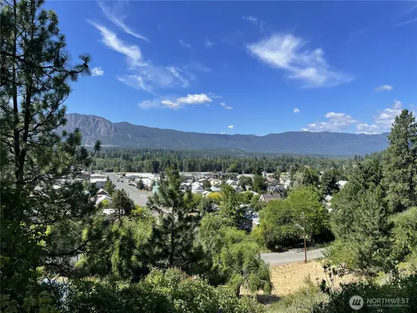 114 W Fourth Street, Cle Elum, WA 98922