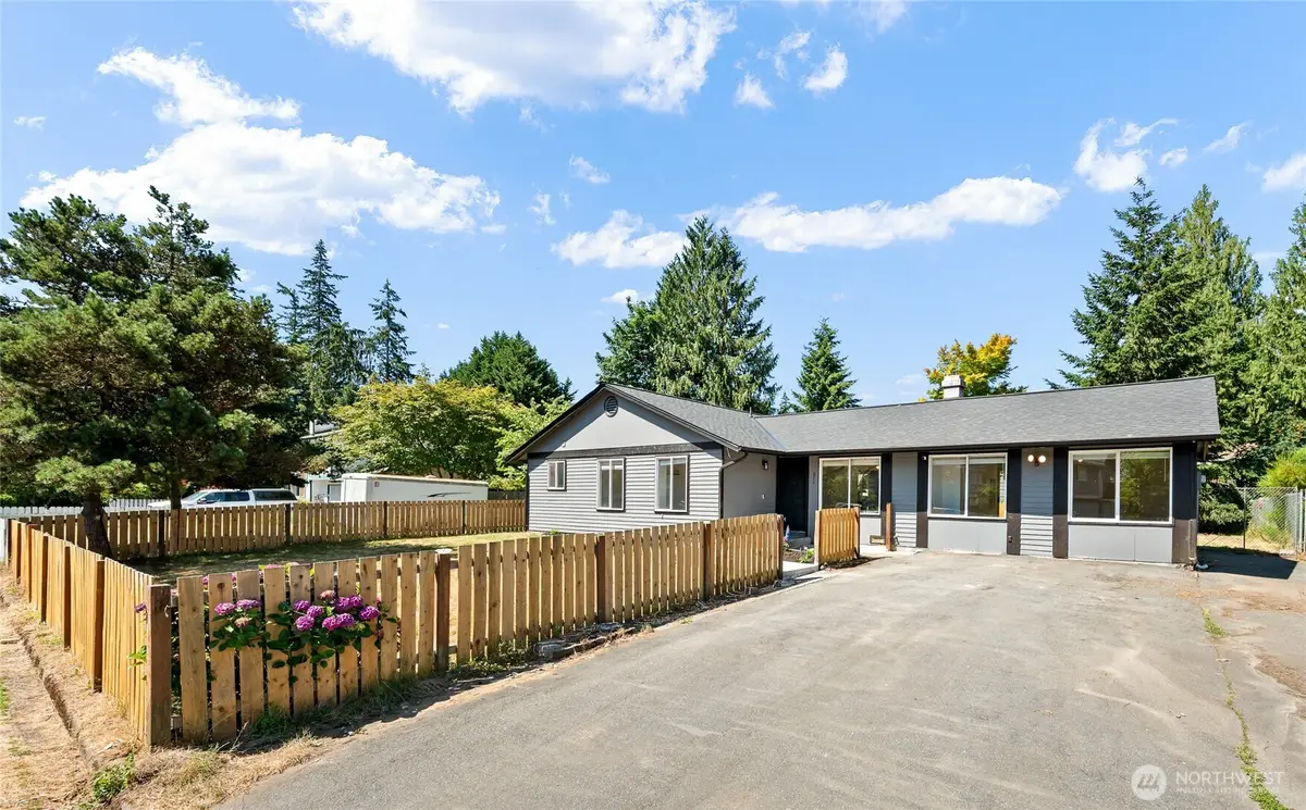 6914 21st Drive Ne, Marysville, WA 98271 - #1