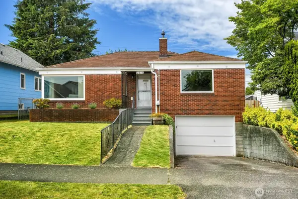 2010 Virginia Avenue, Everett, WA 98201