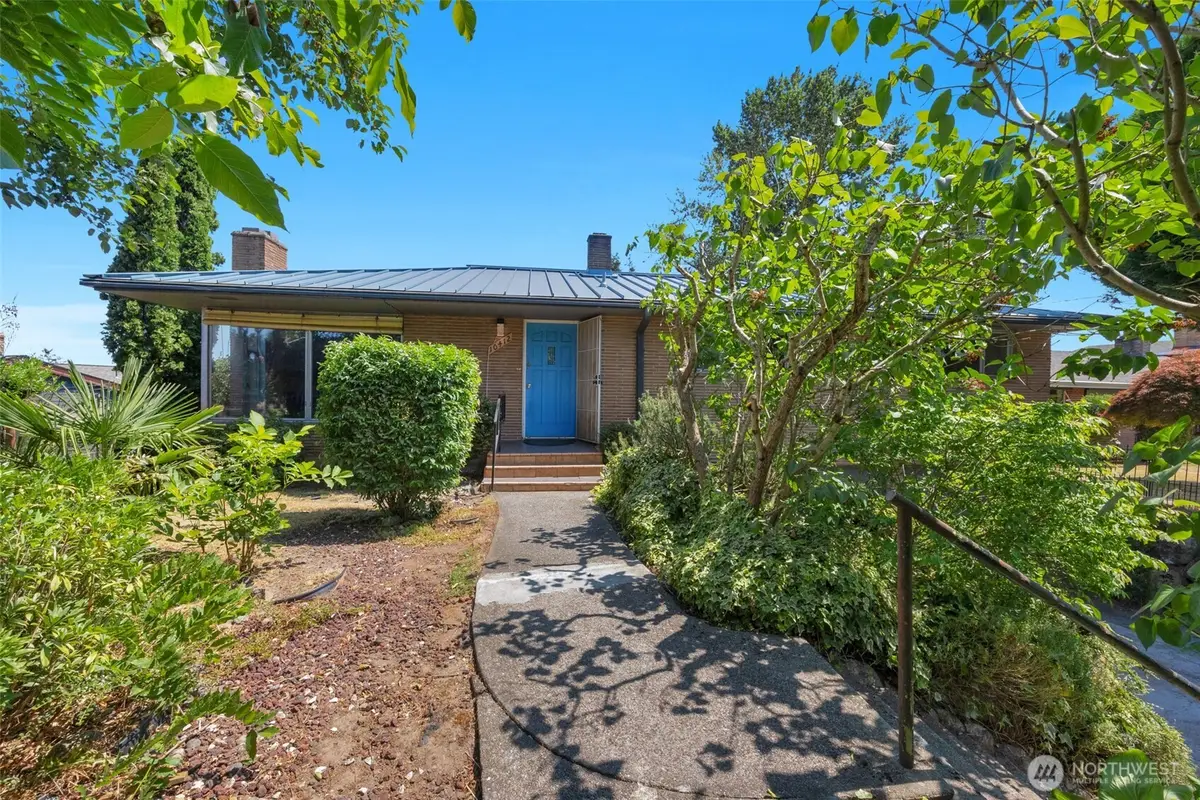 10412 61st Avenue S, Seattle, WA 98178 - #1