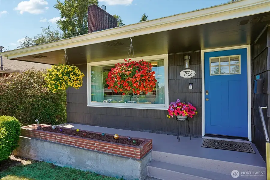 752 S Monroe Street, Tacoma, WA 98405 - #3