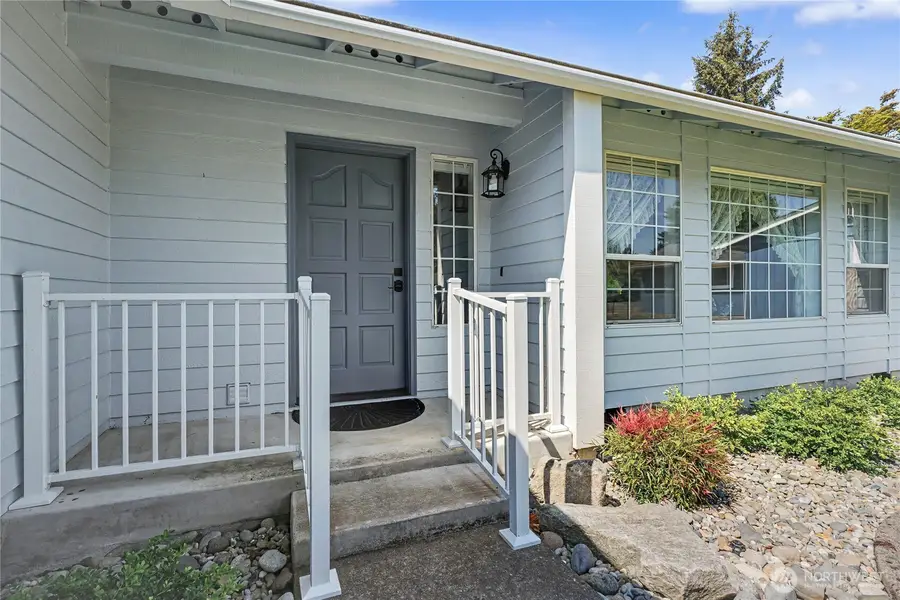 6411 W Sarazen Street Se, Olympia, WA 98513 - #2