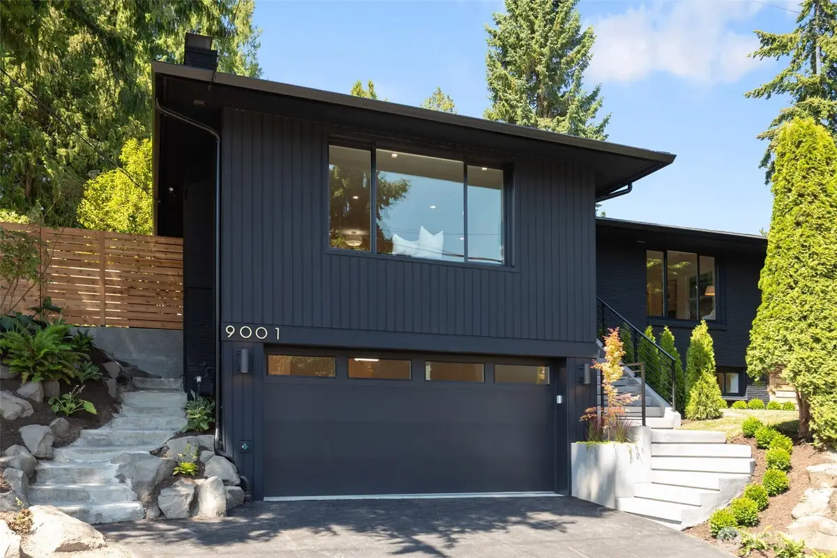 9001 28th Avenue Nw, Seattle, WA 98117 - #1