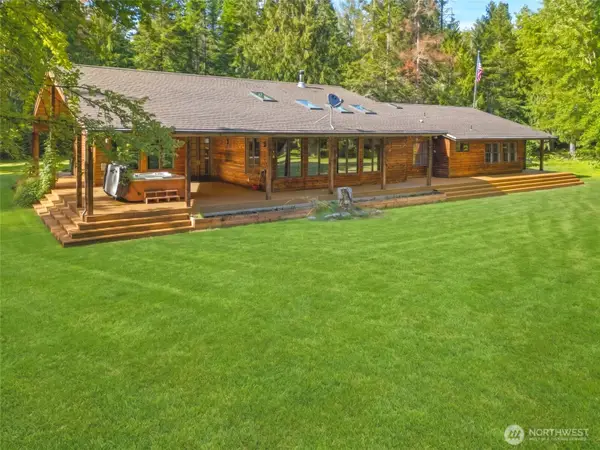 25 Lostwood Lane, Sequim, WA 98382