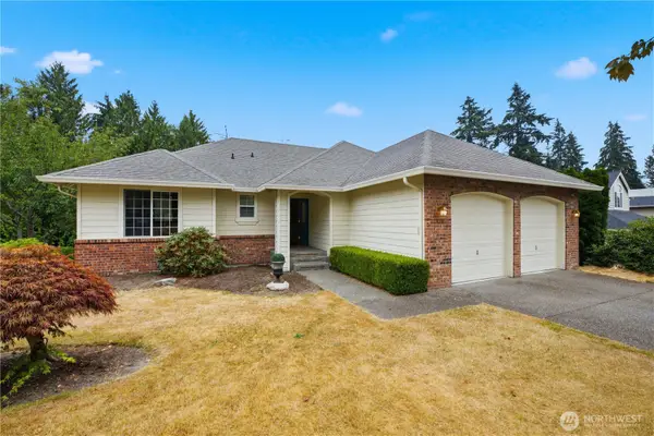 829 191st Street Sw, Lynnwood, WA 98036