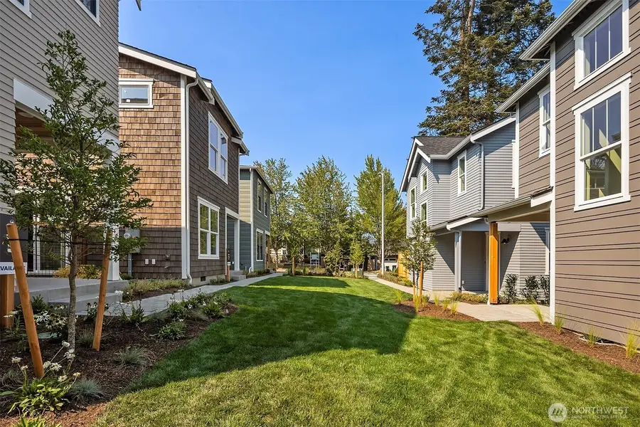9331 126th Avenue Ne, Kirkland, WA 98033 - #2