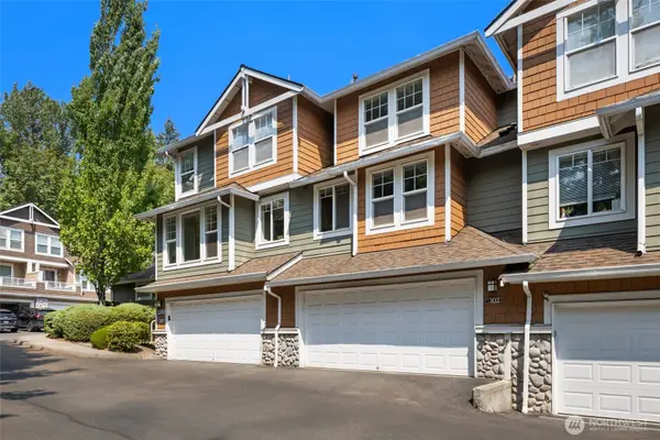 12140 NE 24th Street #102, Bellevue, WA 98005