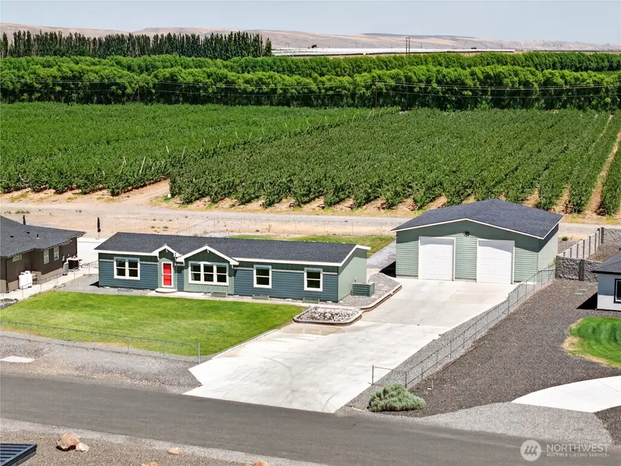 203 Moon River View Sw, Mattawa, WA 99349 - #2