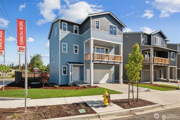 18506 SE 271st Place, Covington, WA 98042