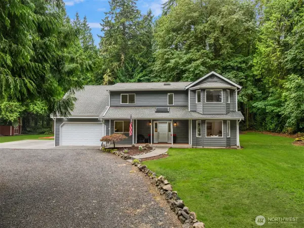 9067 Hidden Cove Road Ne, Bainbridge Island, WA 98110