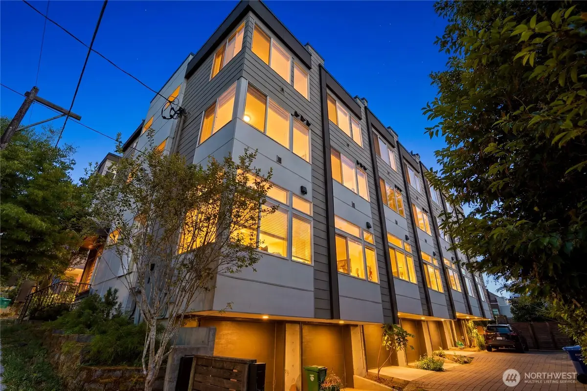 333 N 90th Street, Seattle, WA 98103 - #1