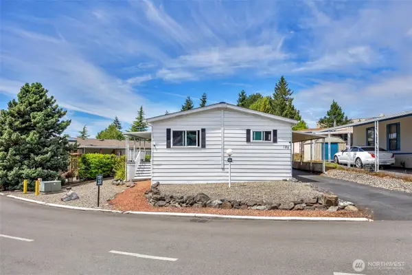 5900 64th Street Ne #185, Marysville, WA 98270