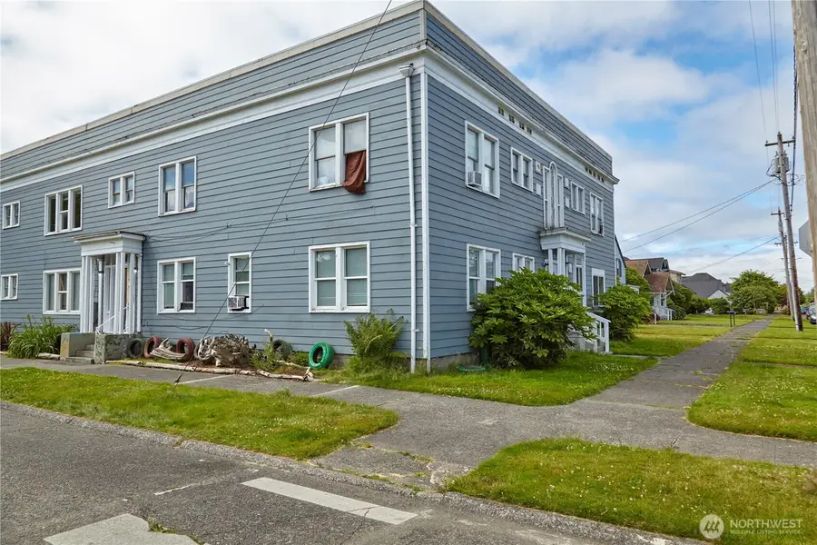 301 W 3rd Street, Aberdeen, WA 98520 - #2