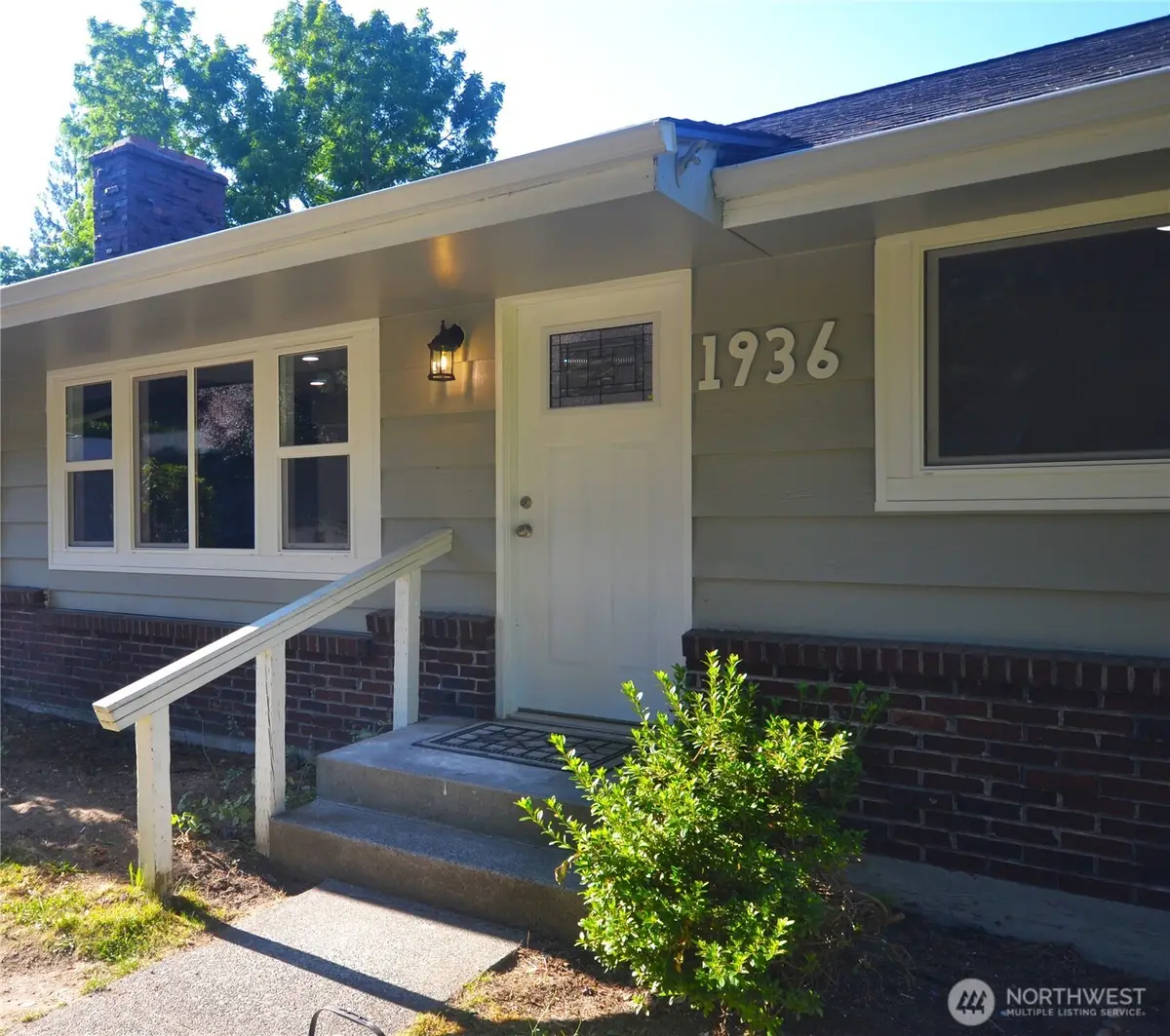 1936 NE Clemens Street, Bremerton, WA 98310 - #1
