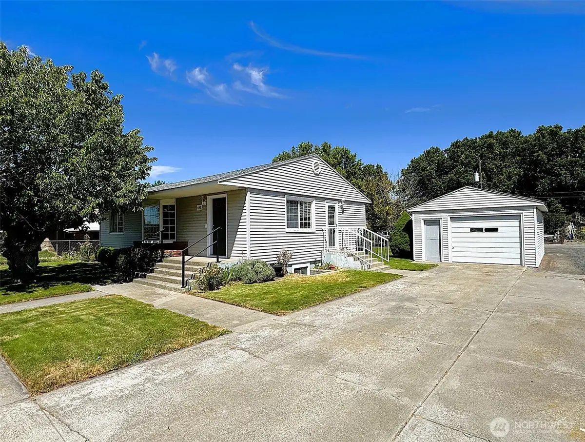 438 S Burke Road, Connell, WA 99326 - #1