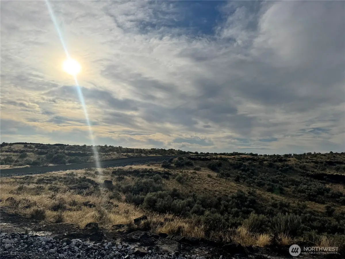 228 Rd 15.5 Ne, Wilson Creek, WA 98860 - #1