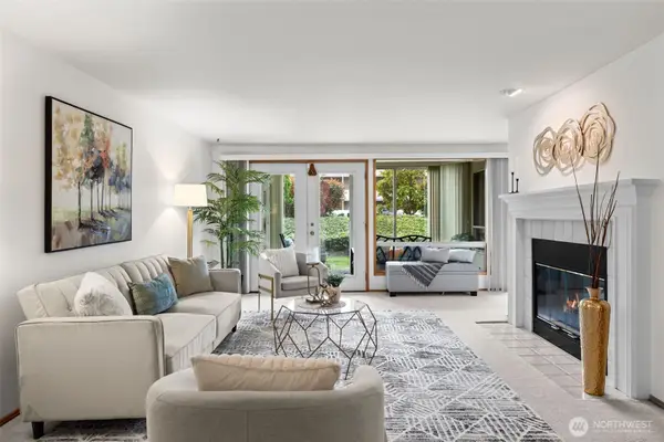233 3rd Avenue S #101, Edmonds, WA 98020