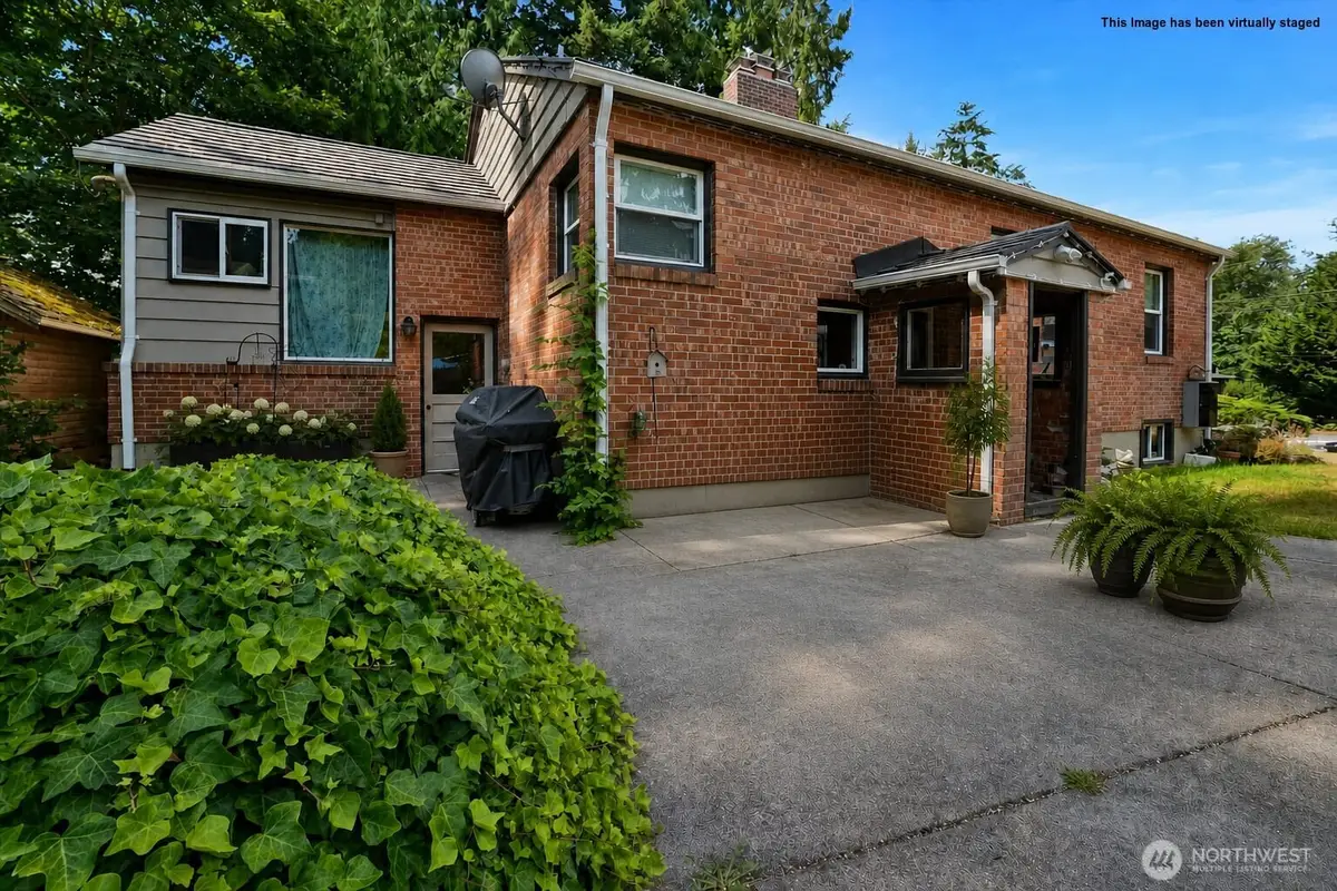2407 Larch Way, Lynnwood, WA 98036 - #1