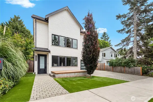 6538 11th Avenue Nw, Seattle, WA 98117