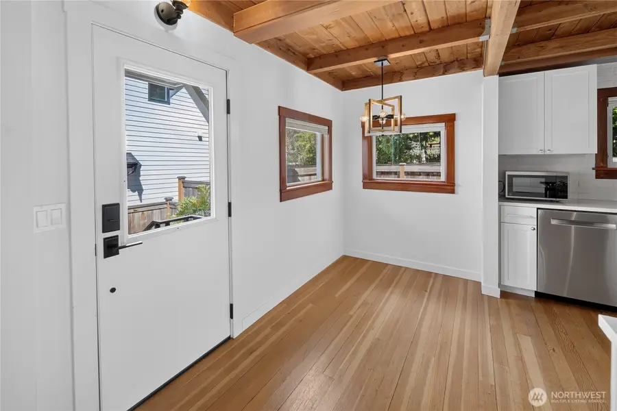 6538 11th Avenue Nw #2, Seattle, WA 98117 - #3
