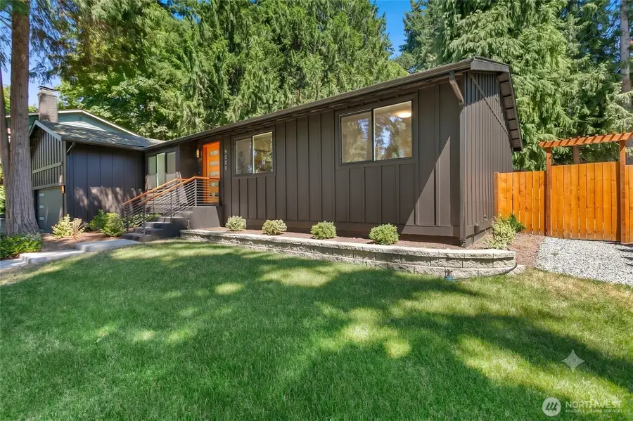 8920 168th Avenue Ne, Redmond, WA 98052 - #3