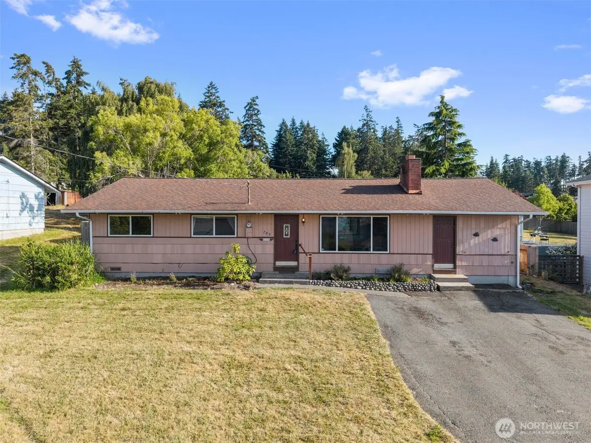 705 NE 6th Street, Coupeville, WA 98236 - #1