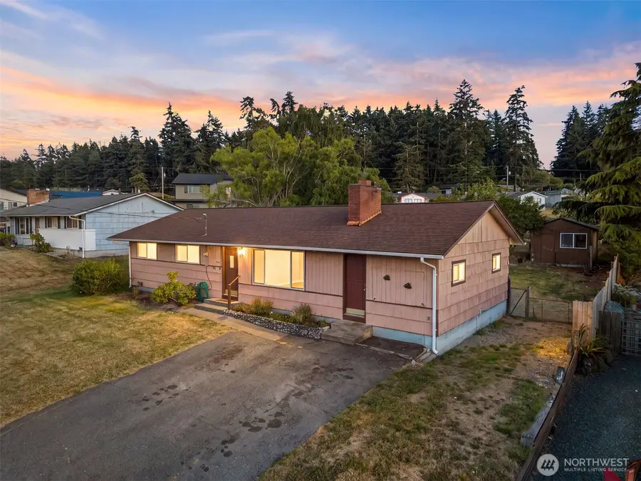 705 NE 6th Street, Coupeville, WA 98236 - #3