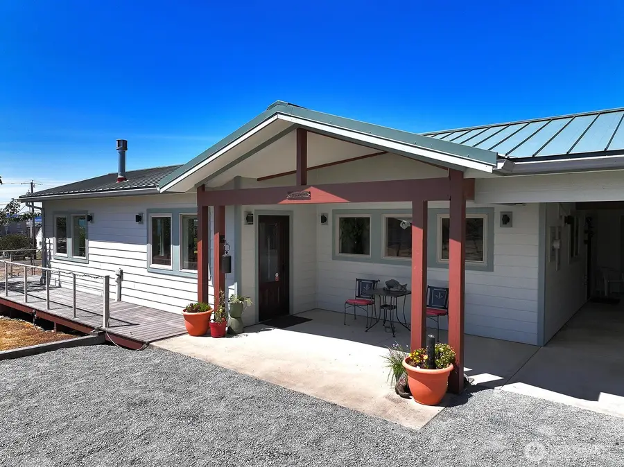 4883 Magellan Drive, Freeland, WA 98249 - #3