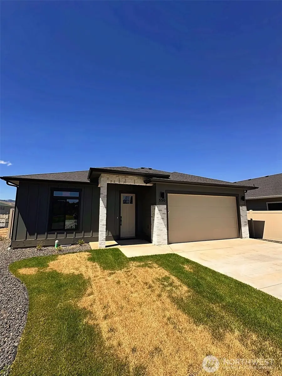 550 S Oasis Loop, East Wenatchee, WA 98802 - #2