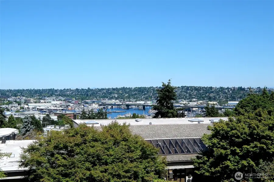 3661 24th Place W #306, Seattle, WA 98199 - #3