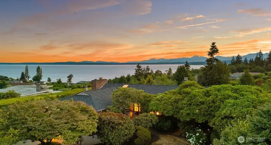 18241 14th Avenue Nw, Shoreline, WA 98177 - #2