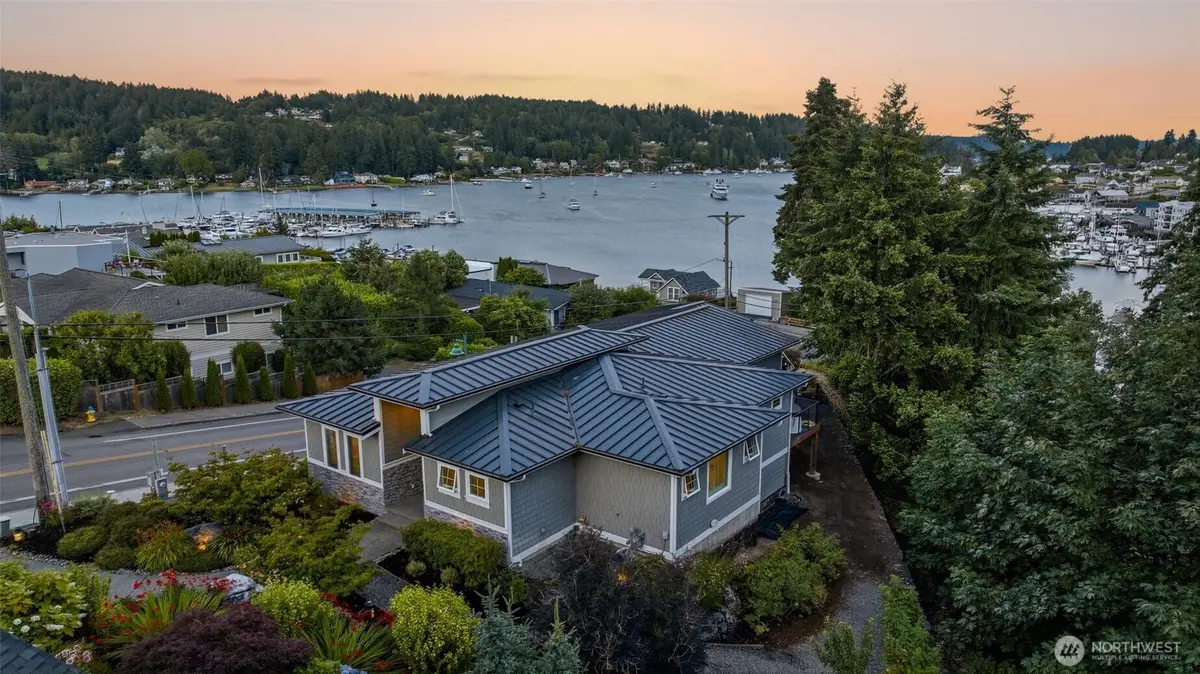 4010 Burnham Dr, Gig Harbor, WA 98332 - #1