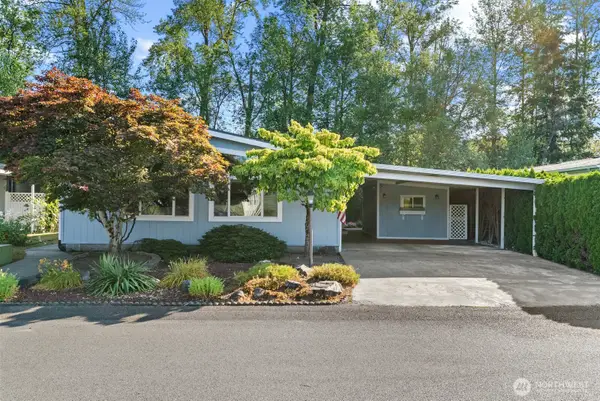 836 Harman Way S #34, Orting, WA 98360
