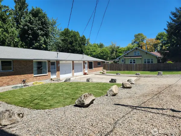 2609 W Stewart #A & B, Puyallup, WA 98378