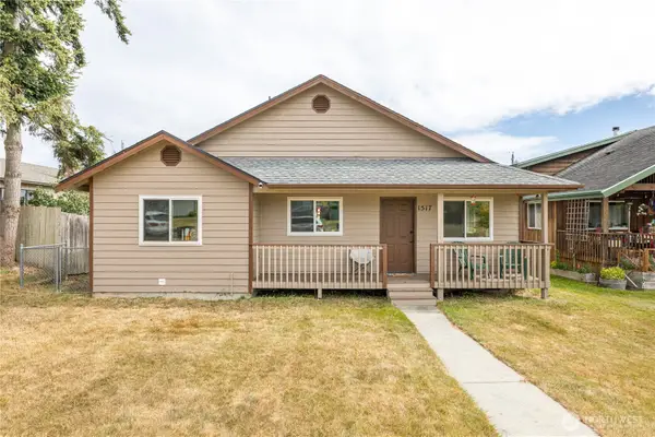 1517 W 7th Street, Port Angeles, WA 98363