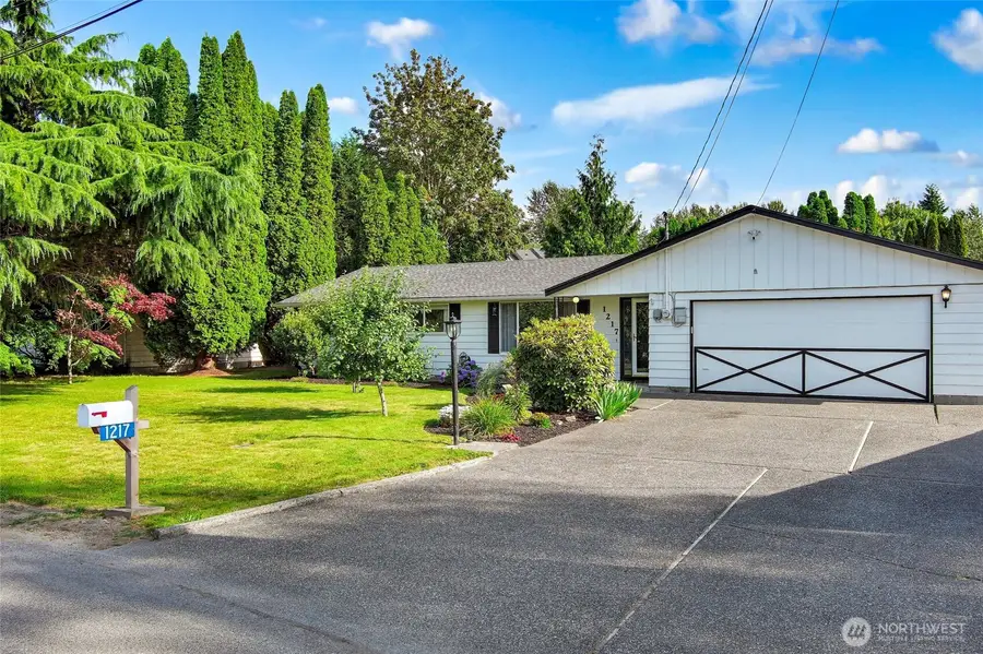 1217 S Walnut Street, Burlington, WA 98233 - #3