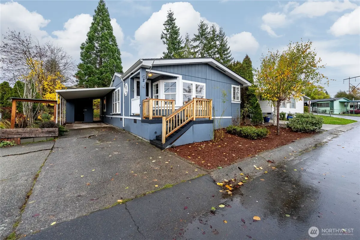 704 87th Avenue Ne #2, Lake Stevens, WA 98258 - #1