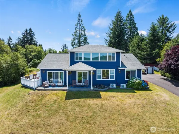 1480 Pacific Avenue, Raymond, WA 98577