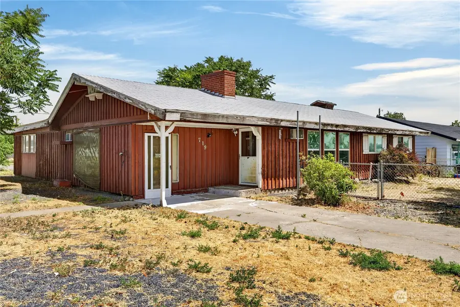 719 S Catalpa, Moses Lake, WA 98837 - #2