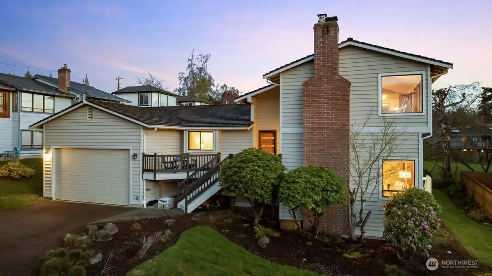 902 7th Avenue S, Edmonds, WA 98020 - #1